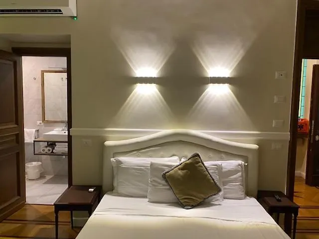 La Residenza Del Sole Al Pantheon Отель типа "постель и завтрак"