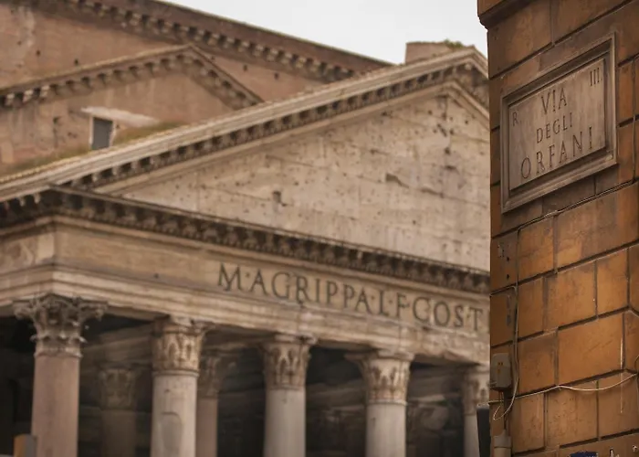 Oda ve Kahvaltı La Residenza Del Sole Al Pantheon